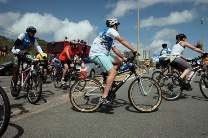 Esportistas pedalaram por um trajeto 30 km