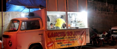 O "foodtruck" est&aacute; se popularizando na capital maranhense 