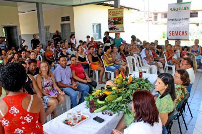 Distribui&ccedil;&atilde;o de alimentos