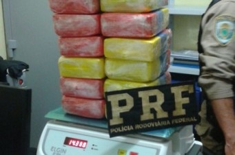 Policia Rodoviária Federal apreende 14kg de Drogas e prende 3 pessoas