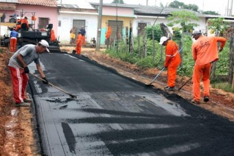 Vila Riod recebe obras de pavimenta&ccedil;&atilde;o 