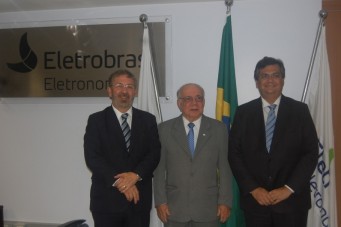 Governo propõe parceria com Eletronorte para ampliar acesso à internet no interior do MA