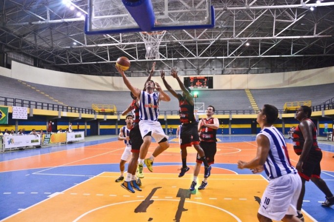 Copa Norte de Basquete - Moto Club x Paysandu, Gin&aacute;sio Castelinho.