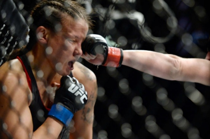 Parceira de Ronda Rousey, Shayna Baszler foi demitida depois de duas derrotas consecutivas no UFC