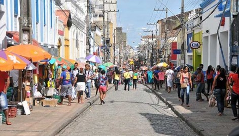 As lojas da Rua Grande podem abrir das 8h &aacute;s 14h