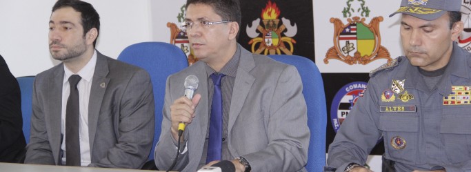 entrevista coletiva, apresenta&ccedil;&atilde;o de vigilante