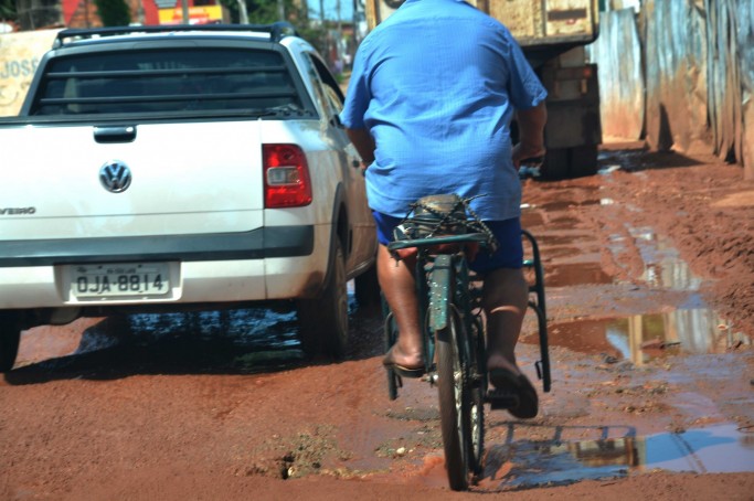 S&atilde;o Jos&eacute; de Ribamar, Buracos, de ruas   