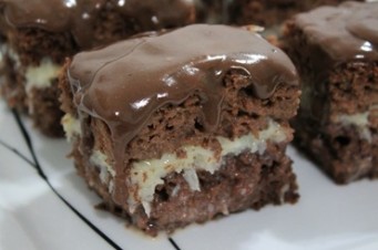 BOLO DE PREST&Iacute;GIO