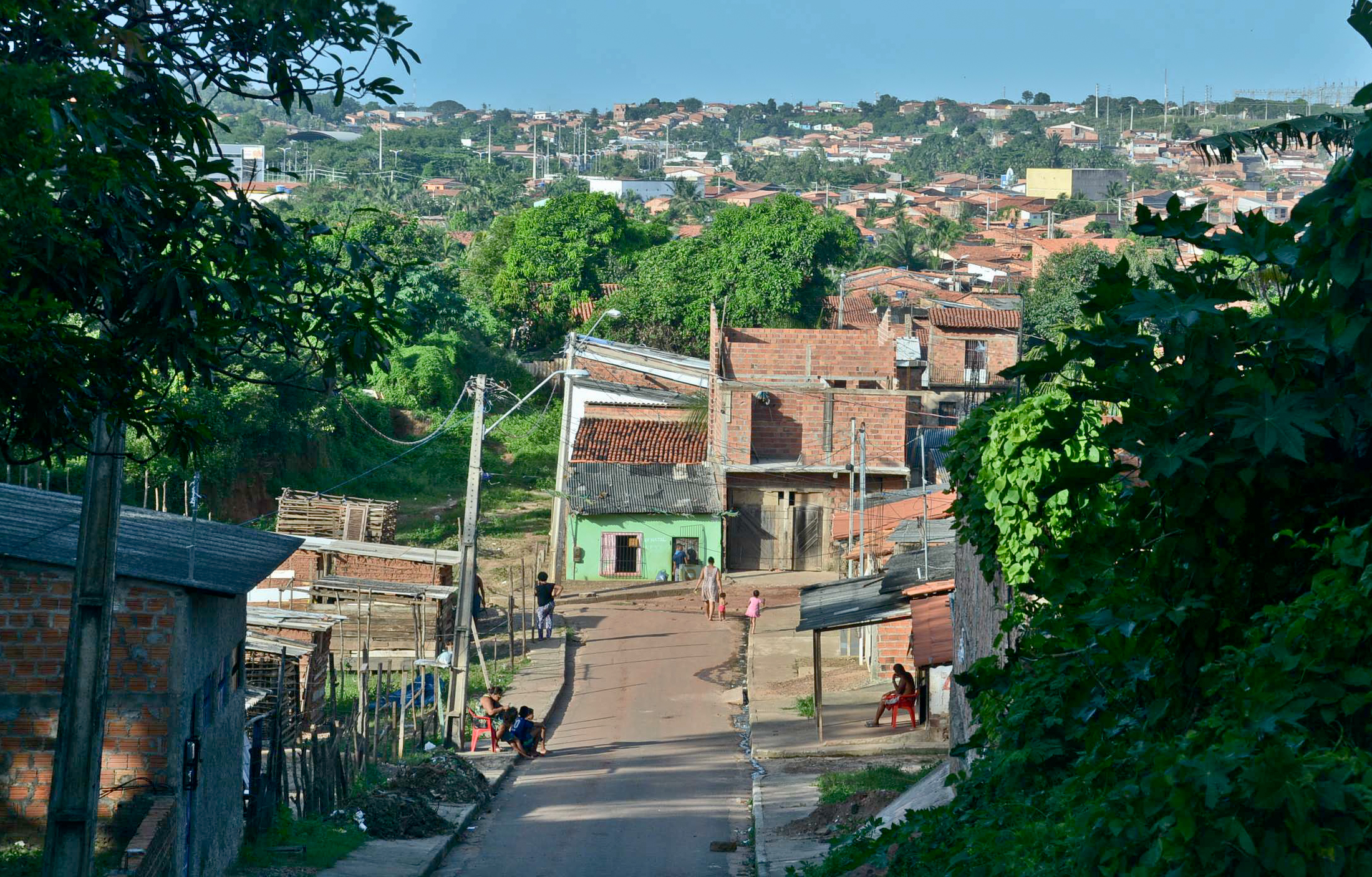 Devido à onda de violência no bairro (Vila Natal) Coroadinho, policiamento é reforçado.