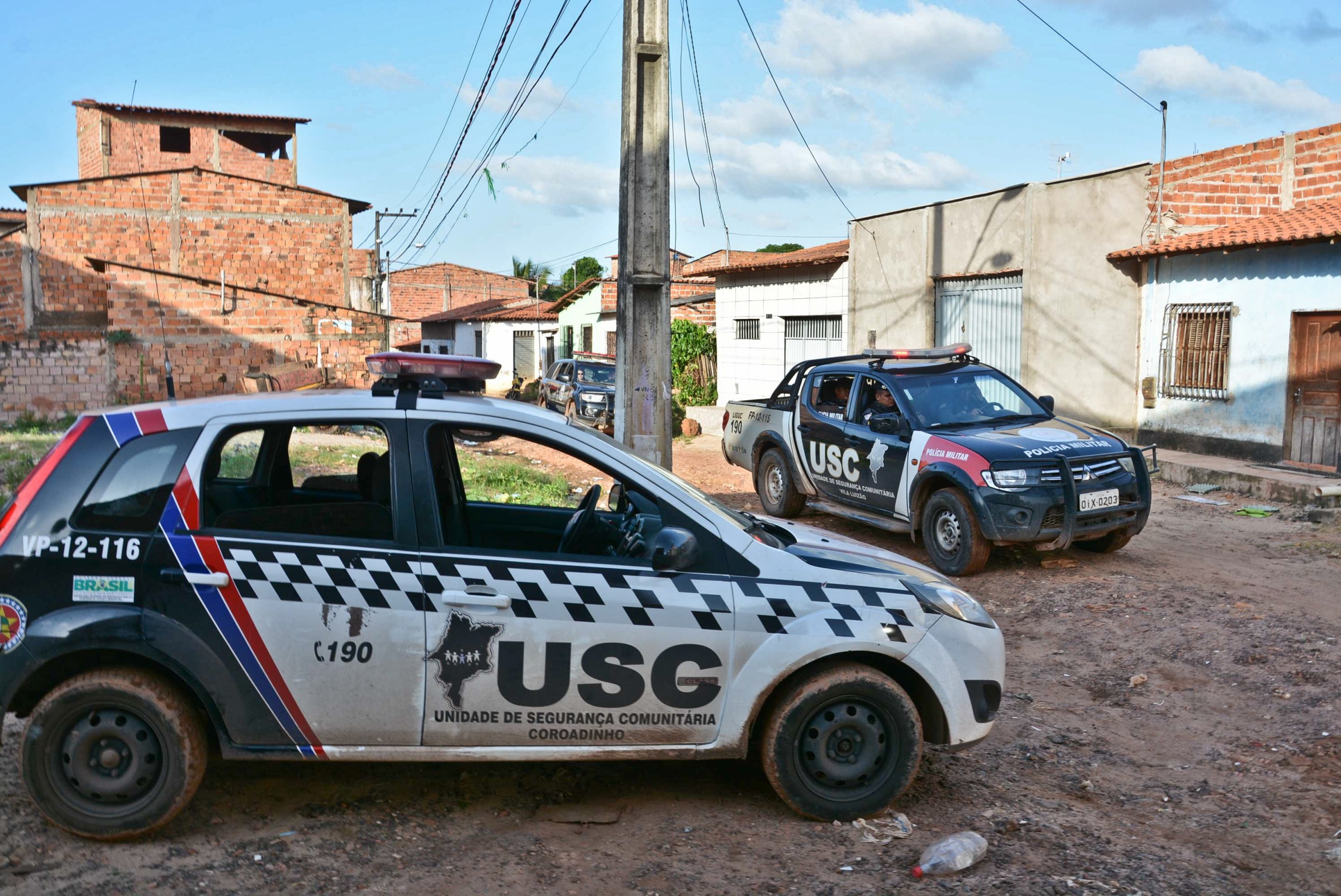 Devido à onda de violência no bairro (Vila Natal) Coroadinho, policiamento é reforçado.