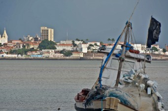 A prociss&atilde;o mar&iacute;tima este ano ocorre no per&iacute;odo da tarde &agrave;s 16 h e sair&aacute; do Cais da Praia Grande