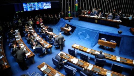 Sessão temática vai discutir projetos que mudam regras sobre participação da Petrobras na exploração do pré-sal