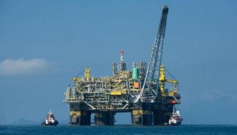 Estados Unidos superam Ar&aacute;bia Saudita na produ&ccedil;&atilde;o de petr&oacute;leo em 2014