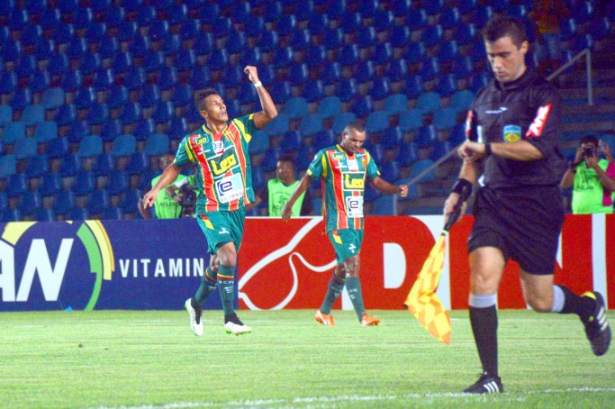 Titulares do Sampaio completam sete jogos e n&atilde;o podem trocar clube por rival da S&eacute;rie B