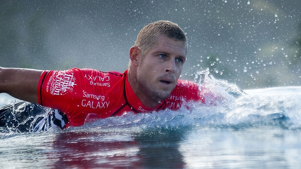Mick Fanning, surfista tr&ecirc;s vezes campe&atilde;o mundial