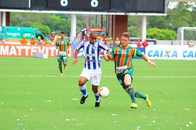 Sampaio jogou s&eacute;rio diante do Paysandu e arrancou um empate fora de casa, na tarde do &uacute;ltimo s&aacute;bado, 18