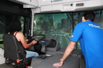 Simulador de dire&ccedil;&atilde;o ser&aacute; obrigat&oacute;rio para tirar Carteira de Habilita&ccedil;&atilde;o