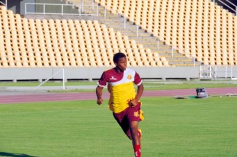 Volante Mois&eacute;s destacou-se no Sampaio, que agora quer indeniza&ccedil;&atilde;o pela sua sa&iacute;da do clube