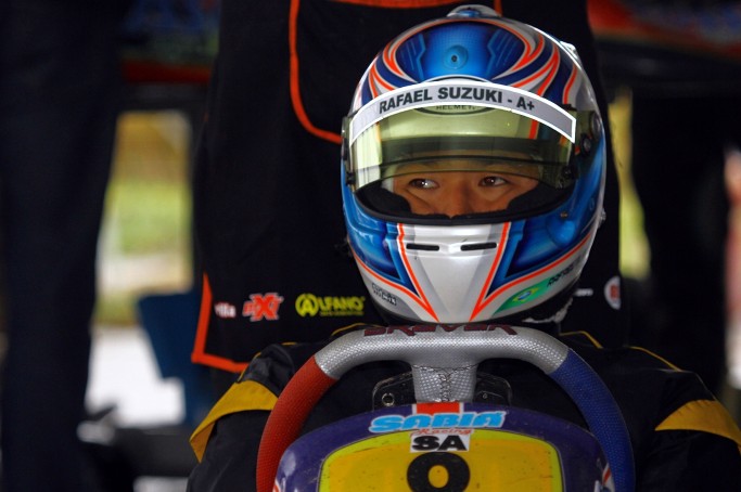 Rafael Suzuki se prepara para competi&ccedil;&otilde;es da Stock Car