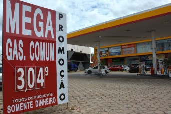 Redu&ccedil;&atilde;o nos pre&ccedil;os da gasolina
