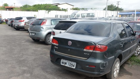 Leil&atilde;o Carros