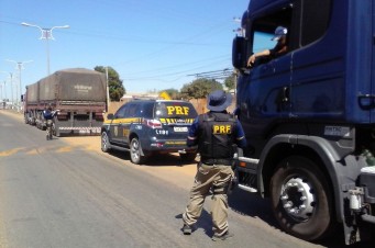 Operação carga Legal da PRF
