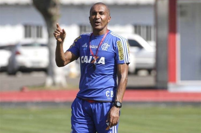 T&eacute;cnico explicou que refor&ccedil;o estava sem jogar desde o fim da temporada italiana  