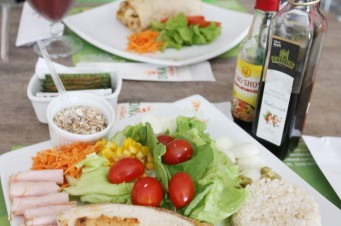 alimenta&ccedil;&atilde;o saud&aacute;vel, comida, refei&ccedil;&atilde;o