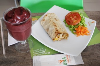 alimenta&ccedil;&atilde;o saud&aacute;vel, comida, refei&ccedil;&atilde;o