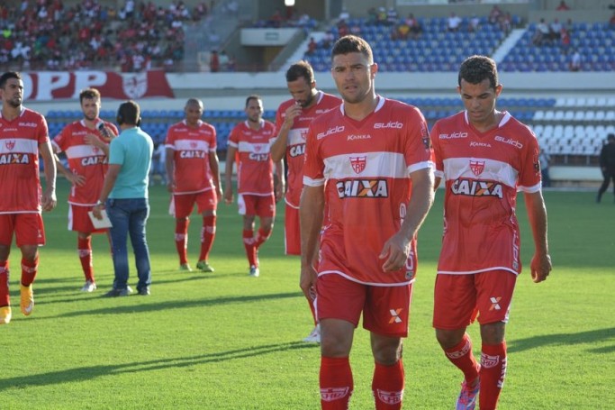 CRB entrar&aacute; em campo com desfalques