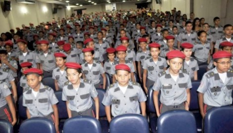 Colégio Militar da PM é destaque no Enem entre as escolas públicas do estado