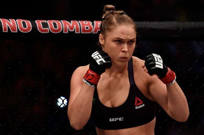 Ronda Rousey ficou em oitavo lugar na lista da Forbes, com faturamento de US$ 6,5 milh&otilde;es em um ano