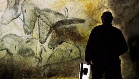 Werner Herzog usou o 3D para transportar o espectador a uma expedi&ccedil;&atilde;o em busca de antigas pinturas rupestres