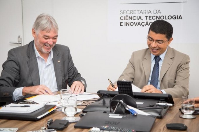 Secti e Serpro firmam acordo de parceria