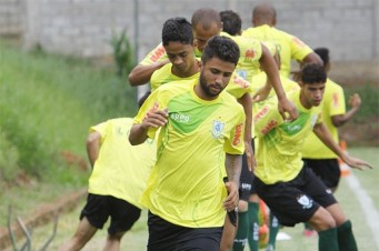 Pedrinho ser&aacute; apresentado na tarde desta segunda (17)