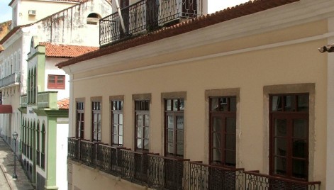 O Arquivo Público preserva documentos e obras históricas