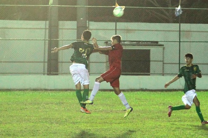 A vit&oacute;ria do Sampaio Corr&ecirc;a por 7 a 0 garantiu ao time tricolor a lideran&ccedil;a do Grupo A 