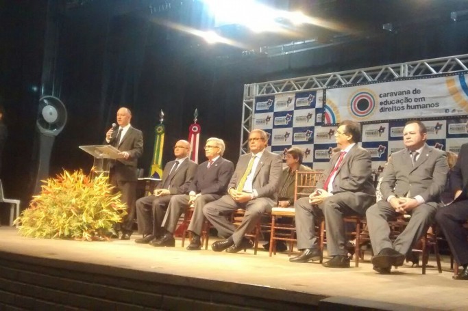 Ministro Pepe Vargas participa de evento sobre Direitos Humanos no Maranh&atilde;o