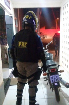Adolescente é apreendido com motocicleta roubada em Balsas