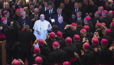 Papa Francisco chega &agrave; Catedral de S&atilde;o Mateus Ap&oacute;stolo, em Washington