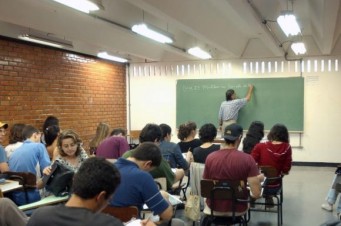 Alunos se preparam para o Enem