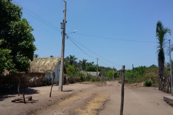 Povoado contemplado com energia elétrica