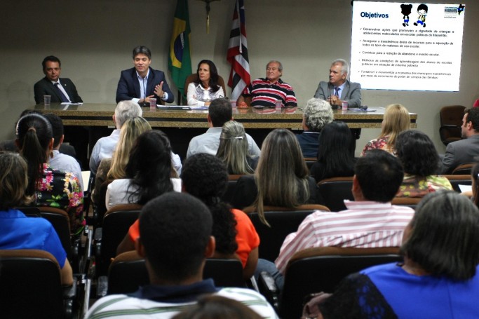 Governo lança credenciamento de estabelecimentos para o Programa ?Mais Bolsa Família - Bolsa Escola?