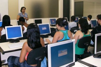 Reprodu&ccedil;&atilde;o / Iema Imperatriz