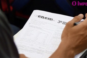 Mesmo diante das dificuldades, Roberta e Let&iacute;cia n&atilde;o desistiram do sonho de ingressar em uma universidade.