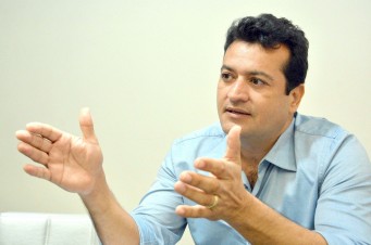 Ronierd de Barros, empres&aacute;rio