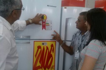 Lojas de eletrodom&eacute;sticos e vestu&aacute;rio s&atilde;o notificadas em S&atilde;o Lu&iacute;s