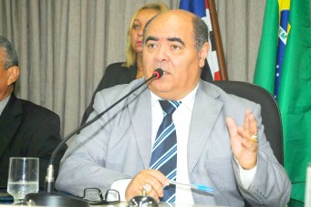 Segundo o presidente da Casa, Astro de Ogum, se a justificativa n&atilde;o for convincente, o desconto ser&aacute; de R$ 500 