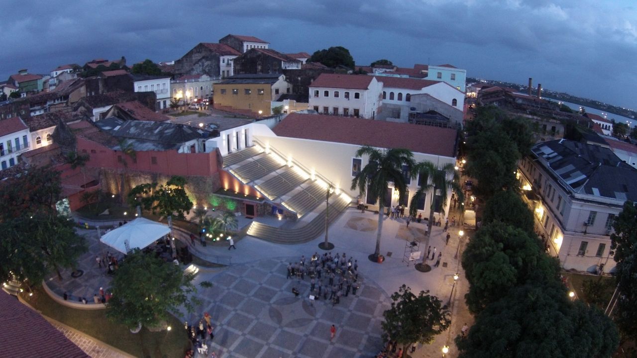 Centro Histórico - Praça Nauro Machado