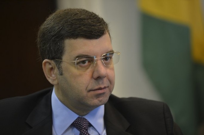 Ex Ministro